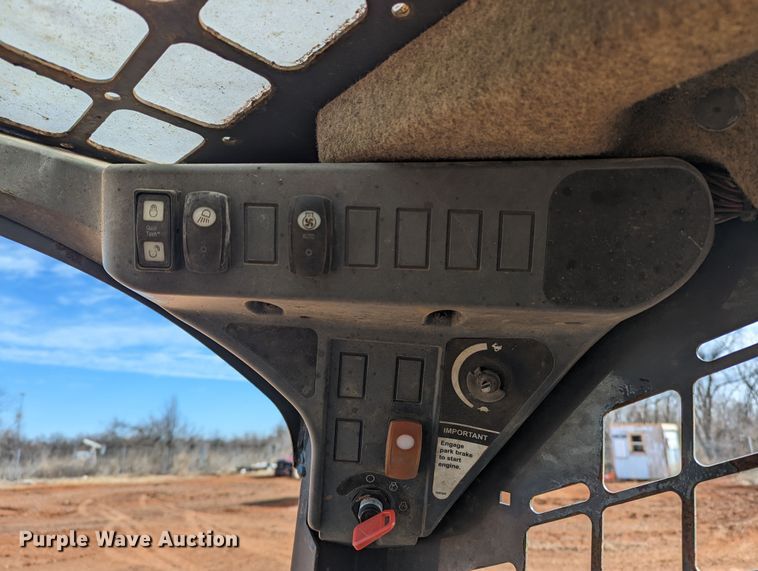 image for item LF9577 2013 John Deere 329E  tracked skid steer loader