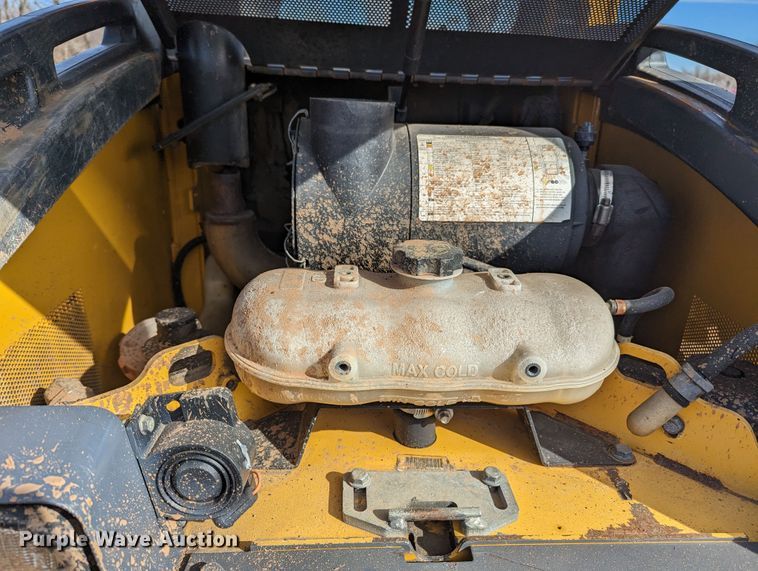 image for item LF9577 2013 John Deere 329E  tracked skid steer loader