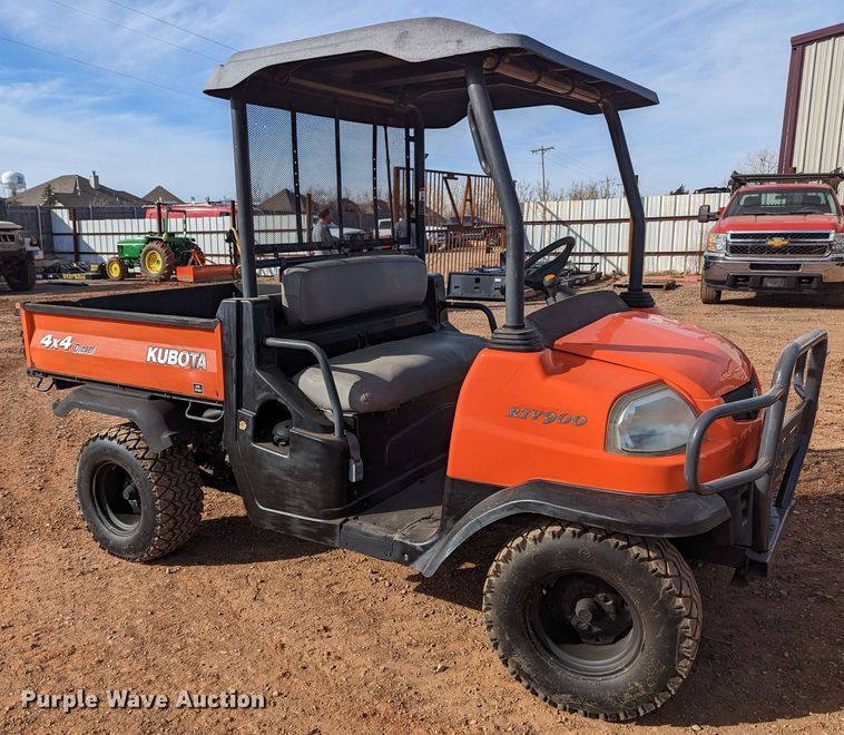 image for item LF9578 Kubota RTV900  utility vehicle