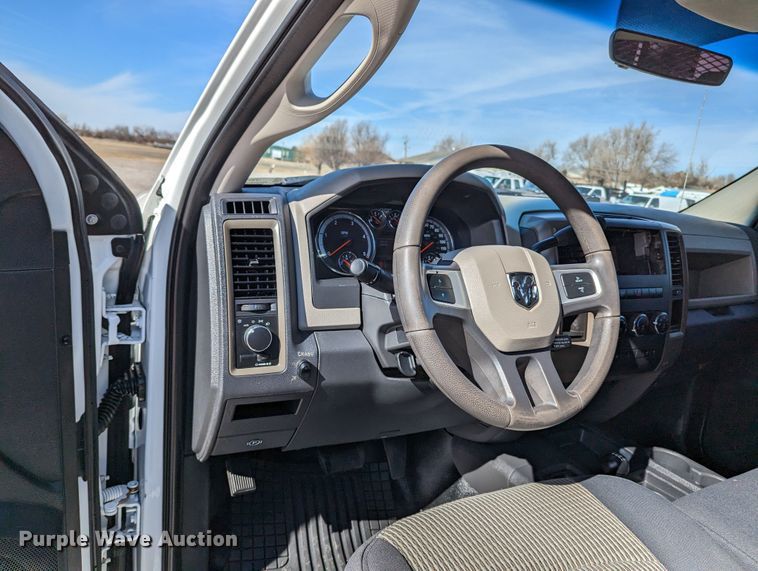 image for item LF9583 2011 Dodge Ram 5500HD  utility / service truck