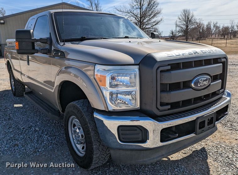 image for item LF9584 2012 Ford F250 Super Duty  SuperCab pickup truck