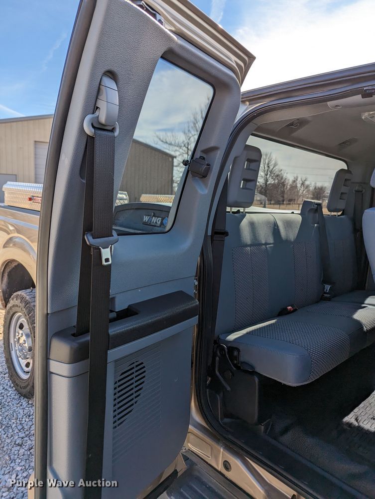 image for item LF9584 2012 Ford F250 Super Duty  SuperCab pickup truck