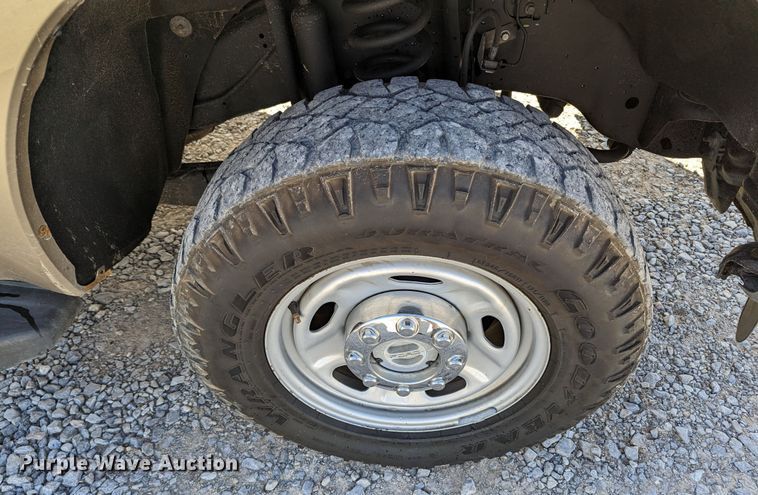 image for item LF9584 2012 Ford F250 Super Duty  SuperCab pickup truck