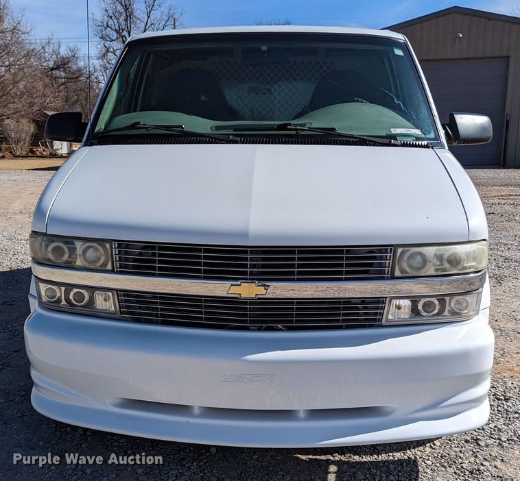 image for item LF9585 2001 Chevrolet Astro  van
