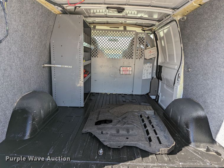 image for item LF9585 2001 Chevrolet Astro  van