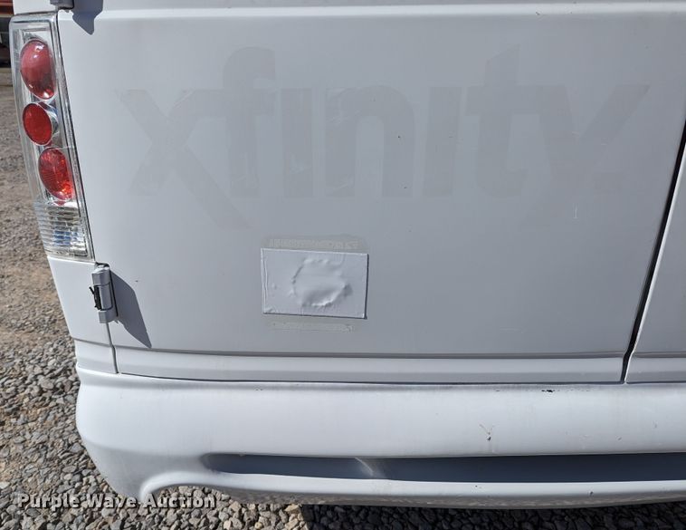 image for item LF9585 2001 Chevrolet Astro  van