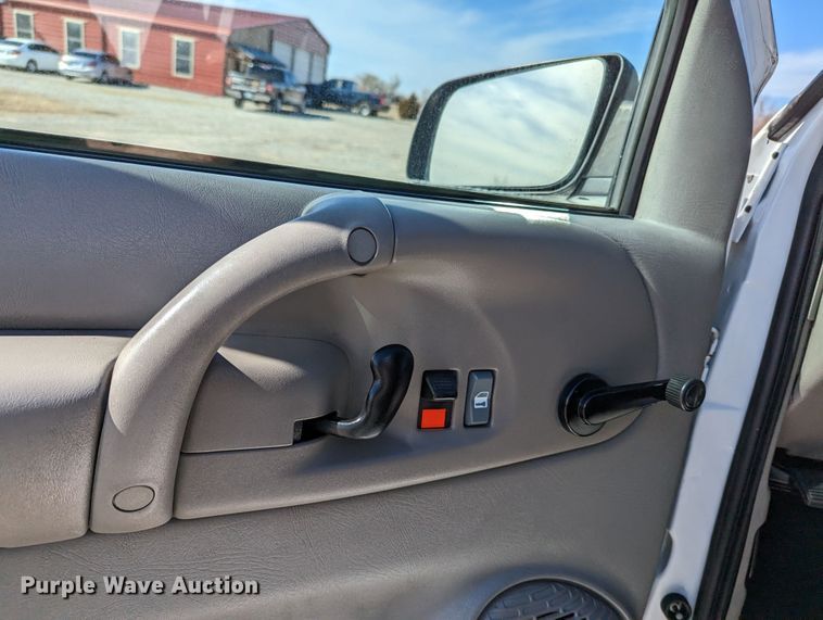 image for item LF9585 2001 Chevrolet Astro  van