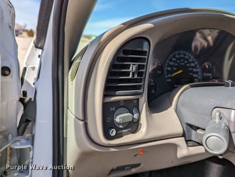 image for item LF9585 2001 Chevrolet Astro  van