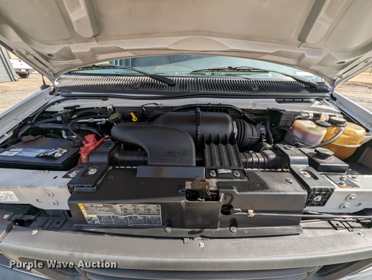 image for item LF9587 2007 Ford E250  van