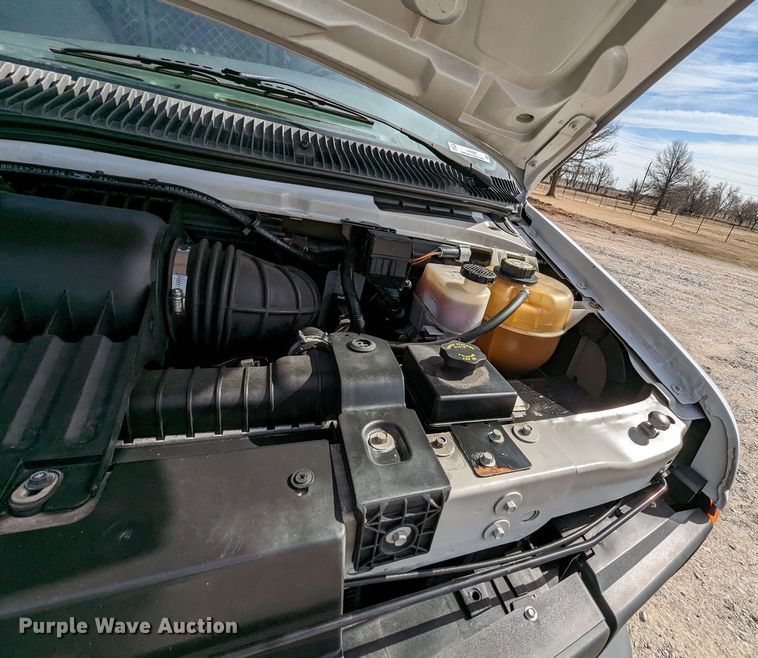 image for item LF9587 2007 Ford E250  van