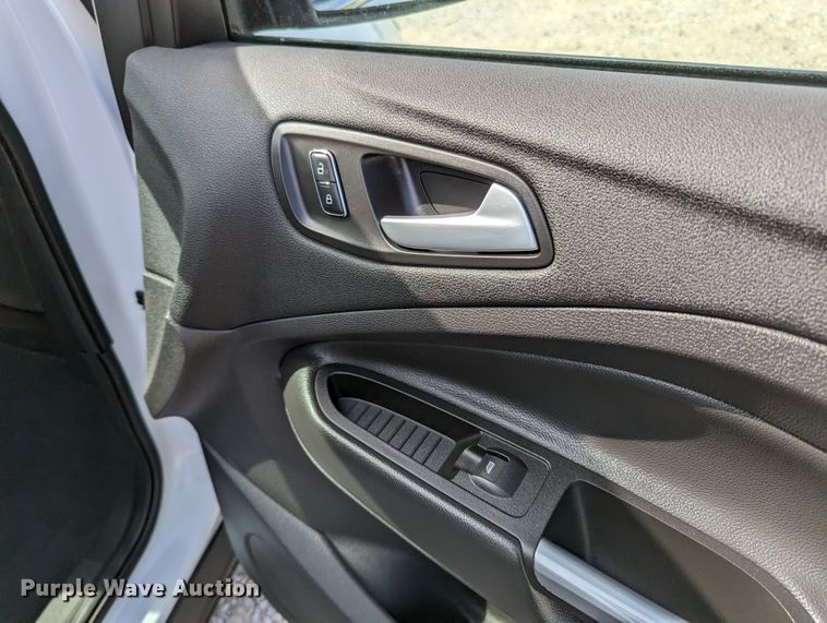 image for item LF9588 2015 Ford Escape  SUV