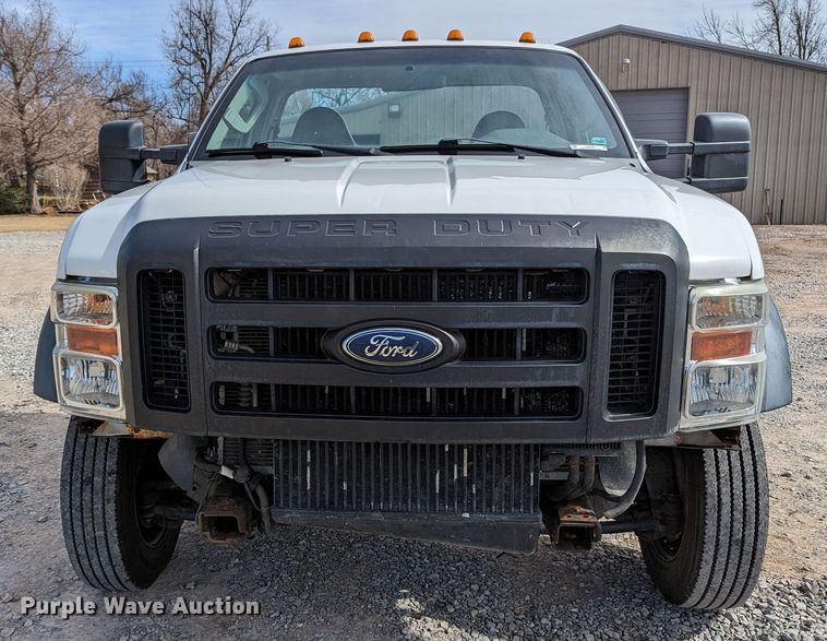 image for item LF9590 2009 Ford F550 Super Duty  truck cab and chassis