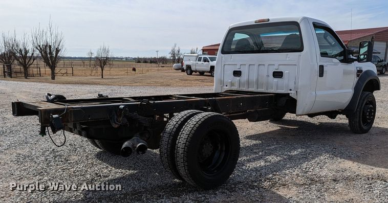 image for item LF9590 2009 Ford F550 Super Duty  truck cab and chassis