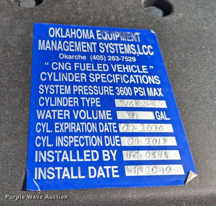 image for item LF9592 2010 Chevrolet Silverado 2500HD  Ext. Cab pickup truck