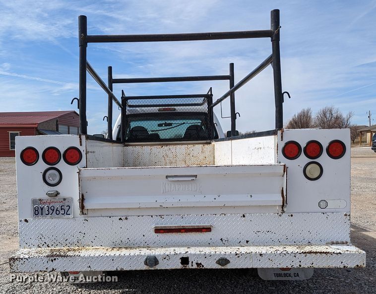 image for item LF9593 2010 Ford F450 Super Duty  utility / service truck