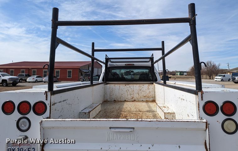 image for item LF9593 2010 Ford F450 Super Duty  utility / service truck