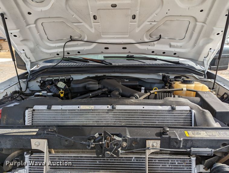 image for item LF9593 2010 Ford F450 Super Duty  utility / service truck