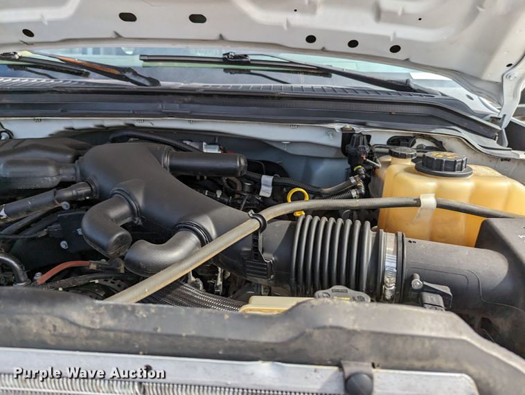 image for item LF9593 2010 Ford F450 Super Duty  utility / service truck