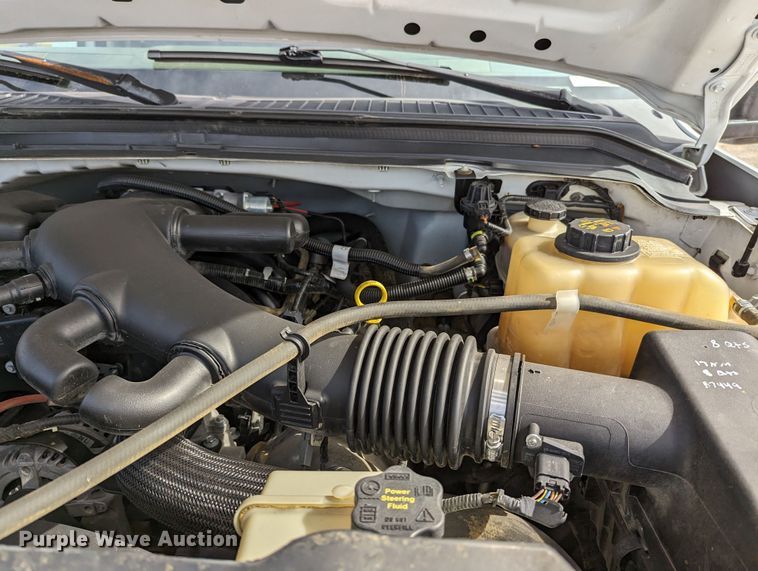 image for item LF9593 2010 Ford F450 Super Duty  utility / service truck