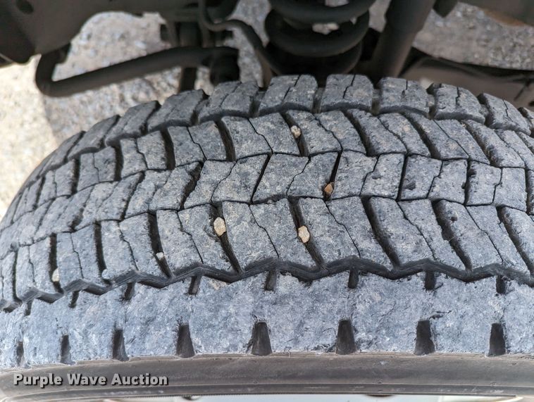 image for item LF9593 2010 Ford F450 Super Duty  utility / service truck