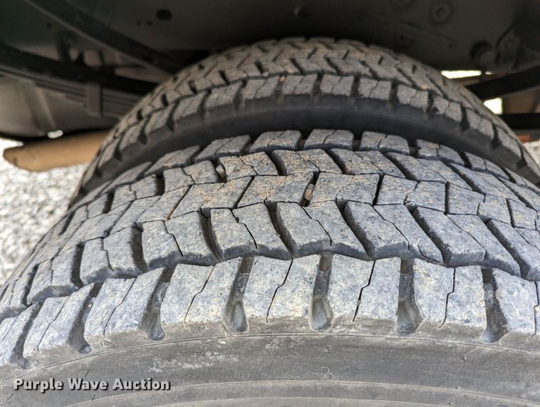 image for item LF9593 2010 Ford F450 Super Duty  utility / service truck