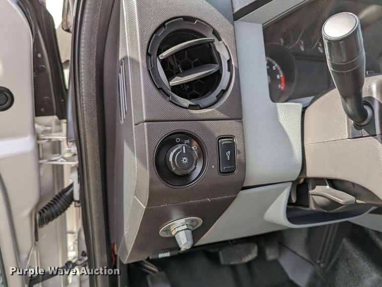 image for item LF9595 2014 Ford F250 Super Duty  SuperCab pickup truck