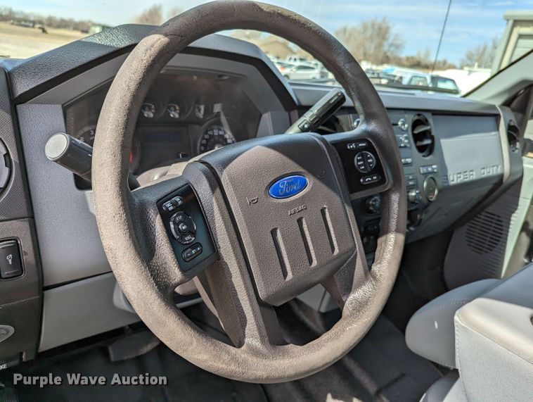 image for item LF9595 2014 Ford F250 Super Duty  SuperCab pickup truck