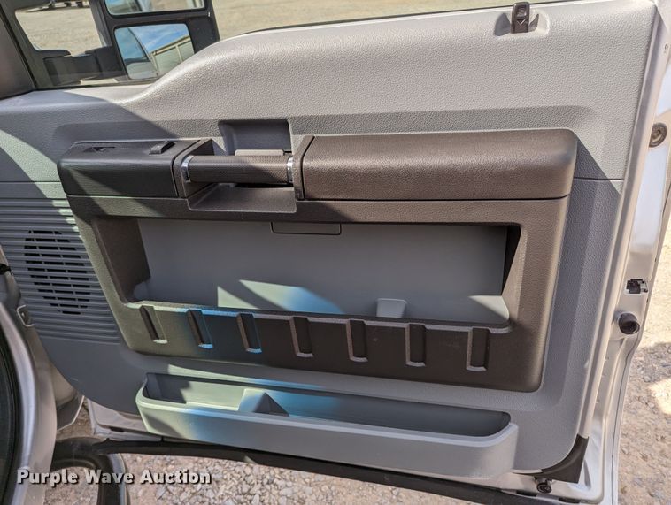 image for item LF9595 2014 Ford F250 Super Duty  SuperCab pickup truck