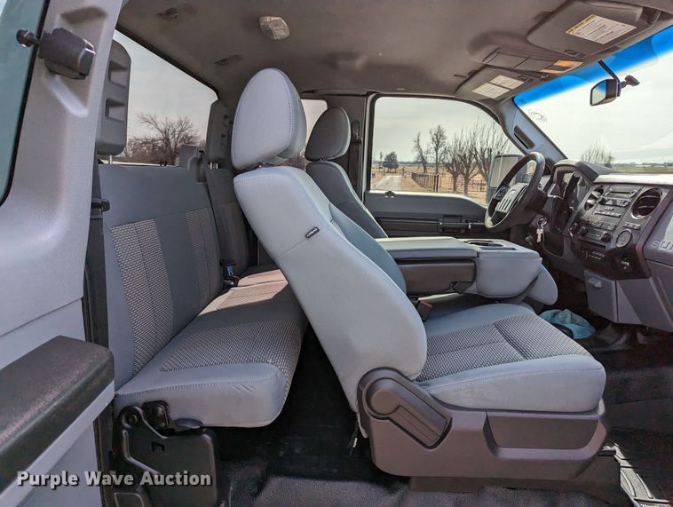 image for item LF9595 2014 Ford F250 Super Duty  SuperCab pickup truck