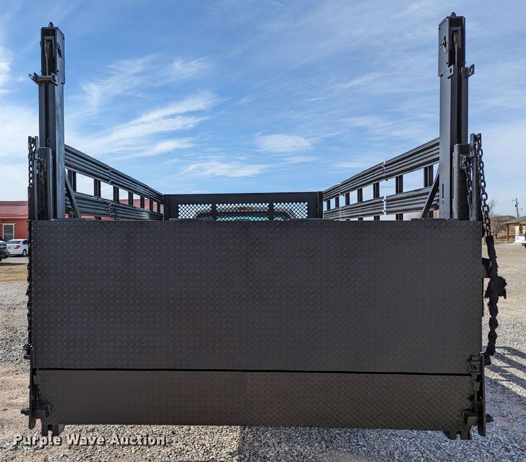 image for item LF9596 2012 Ford F550 Super Duty  flatbed truck