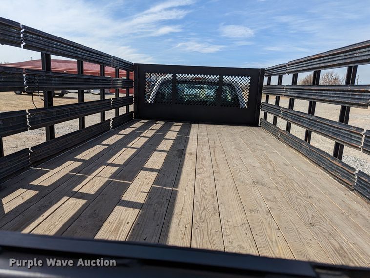 image for item LF9596 2012 Ford F550 Super Duty  flatbed truck