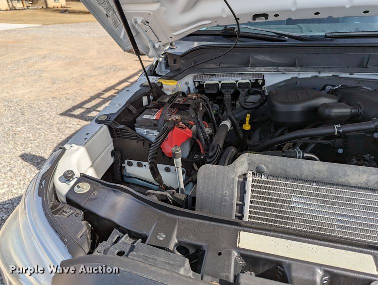 image for item LF9596 2012 Ford F550 Super Duty  flatbed truck