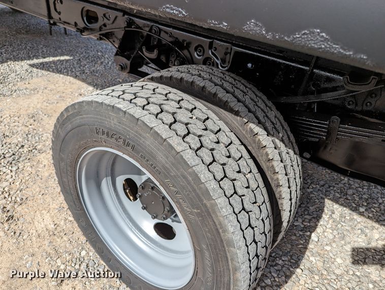 image for item LF9596 2012 Ford F550 Super Duty  flatbed truck