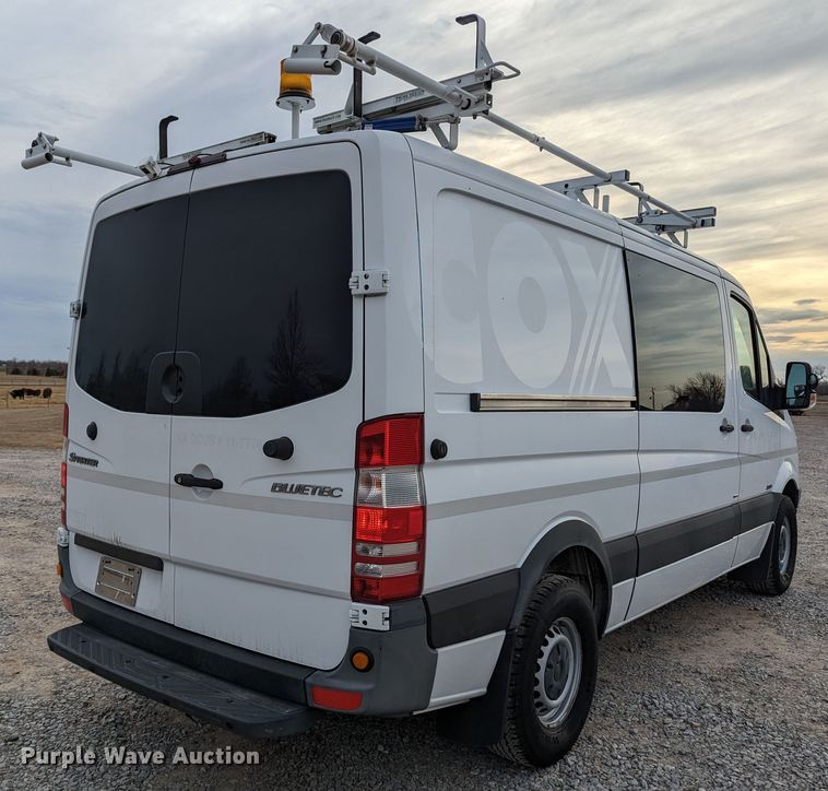 image for item LF9598 2011 Mercedes Benz Sprinter 2500  van