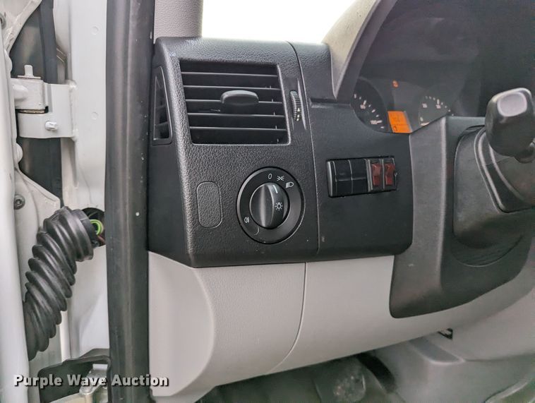 image for item LF9598 2011 Mercedes Benz Sprinter 2500  van