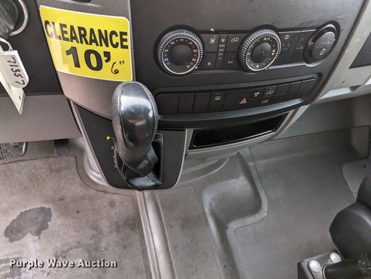 image for item LF9598 2011 Mercedes Benz Sprinter 2500  van