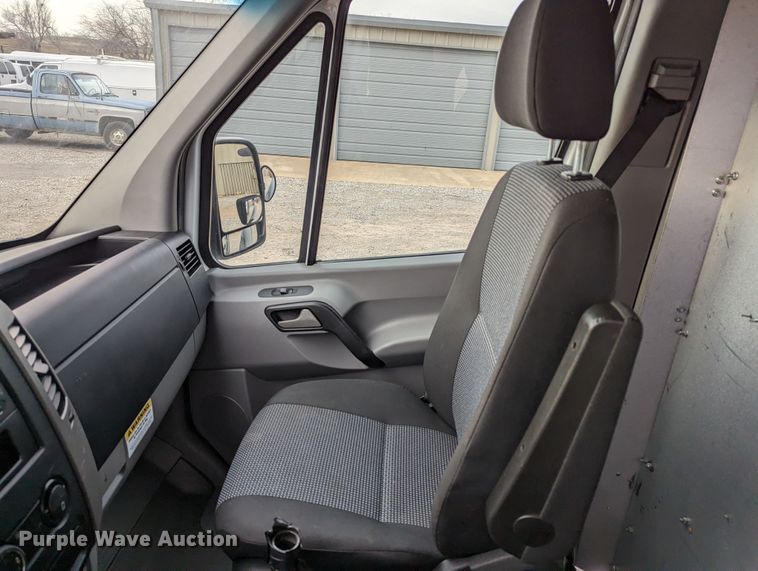 image for item LF9598 2011 Mercedes Benz Sprinter 2500  van