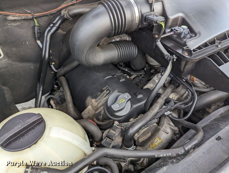 image for item LF9598 2011 Mercedes Benz Sprinter 2500  van