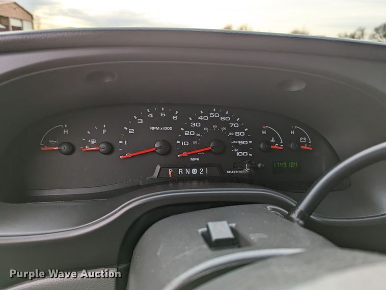 image for item LF9599 2007 Ford E250  van