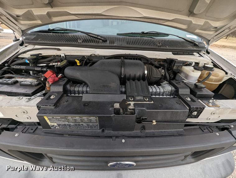 image for item LF9599 2007 Ford E250  van