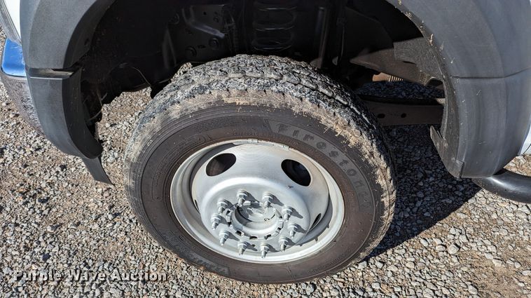 image for item LF9600 2019 Ford F550 Super Duty XL  Crew Cab truck cab and chassis