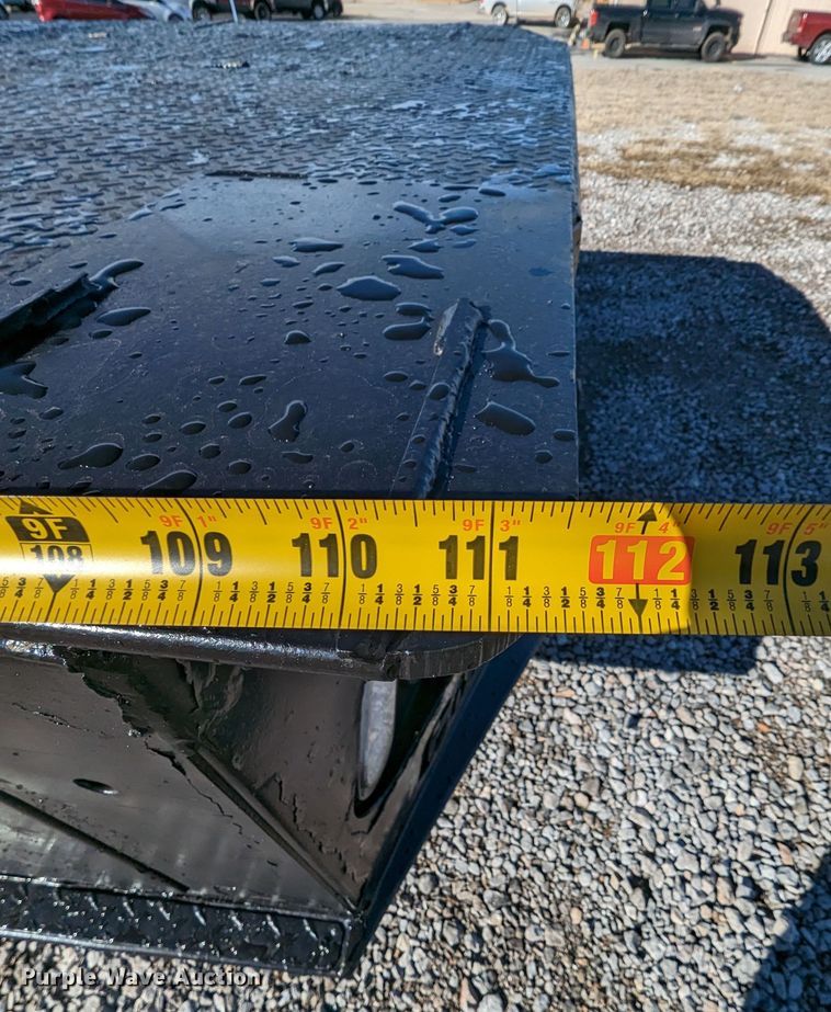 image for item LF9601 2018 Ford F350 Super Duty XL  Crew Cab flatbed pickup truck