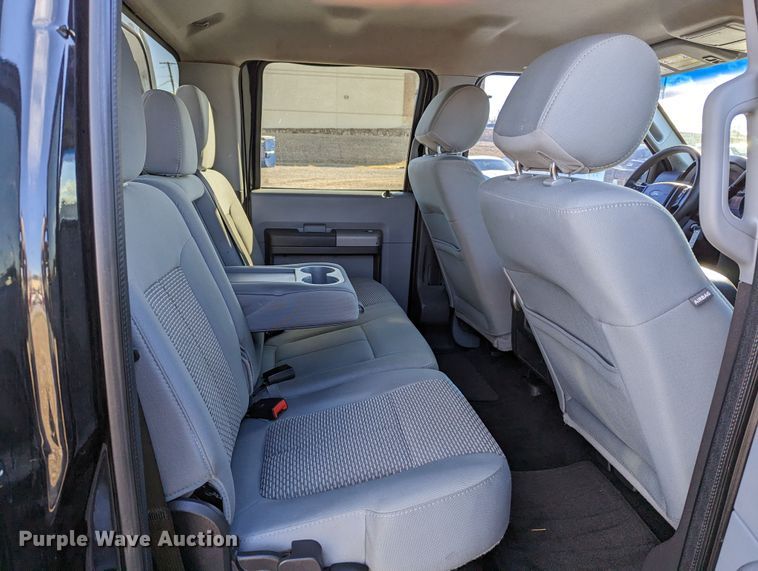 image for item LF9602 2012 Ford  F350 Super Duty XLT  Crew Cab flatbed pickup truck