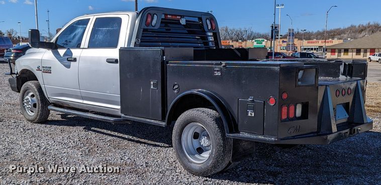 image for item LF9603 2015 Dodge Ram 3500HD  Crew Cab flatbed pickup truck