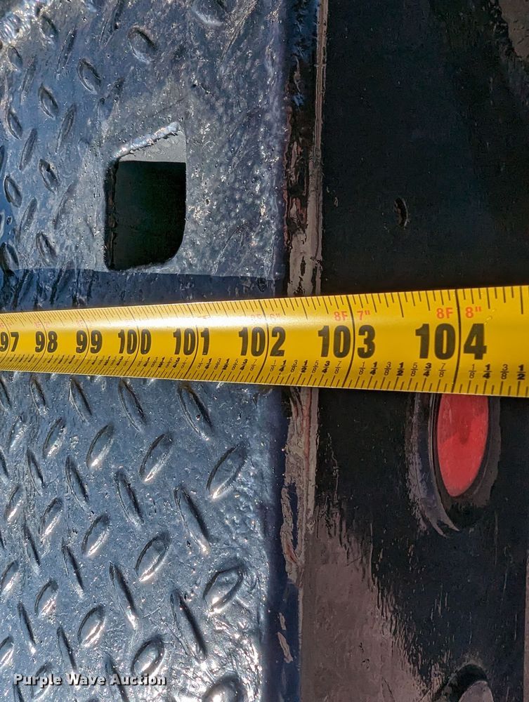 image for item LF9603 2015 Dodge Ram 3500HD  Crew Cab flatbed pickup truck