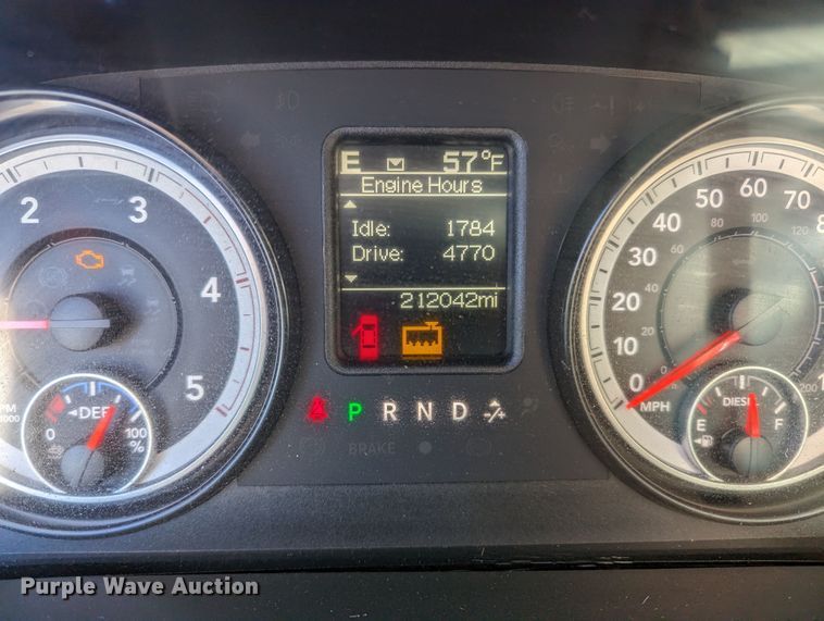 image for item LF9603 2015 Dodge Ram 3500HD  Crew Cab flatbed pickup truck