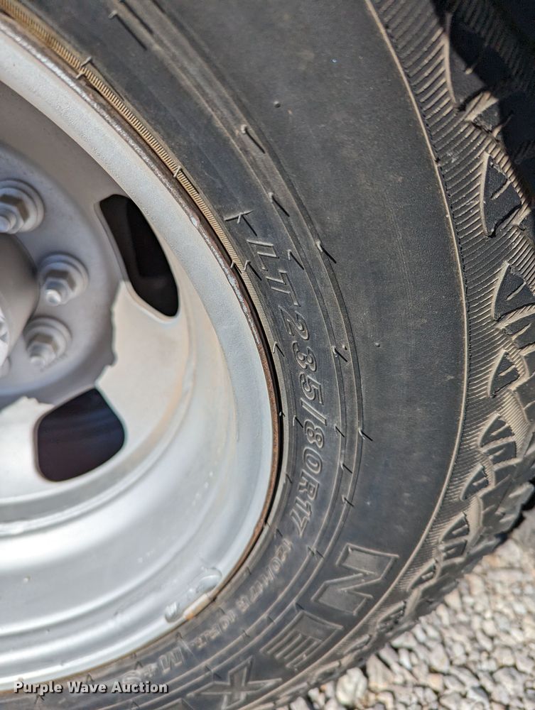 image for item LF9603 2015 Dodge Ram 3500HD  Crew Cab flatbed pickup truck