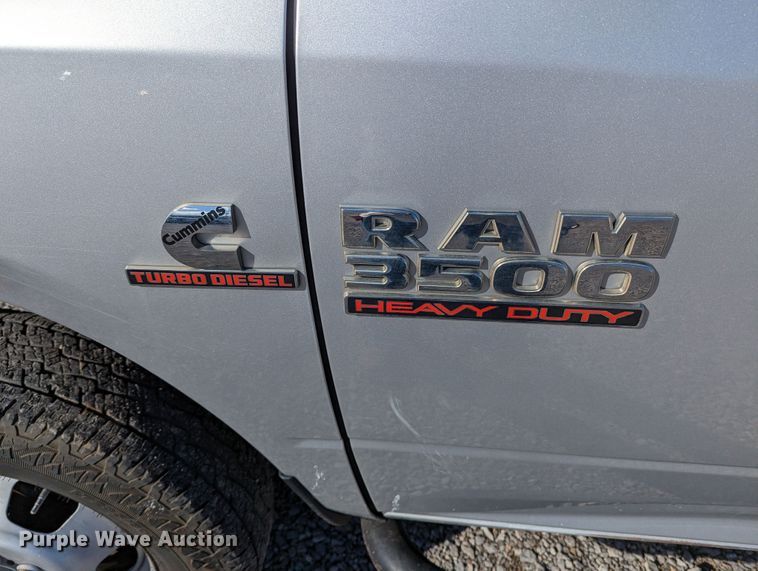 image for item LF9603 2015 Dodge Ram 3500HD  Crew Cab flatbed pickup truck