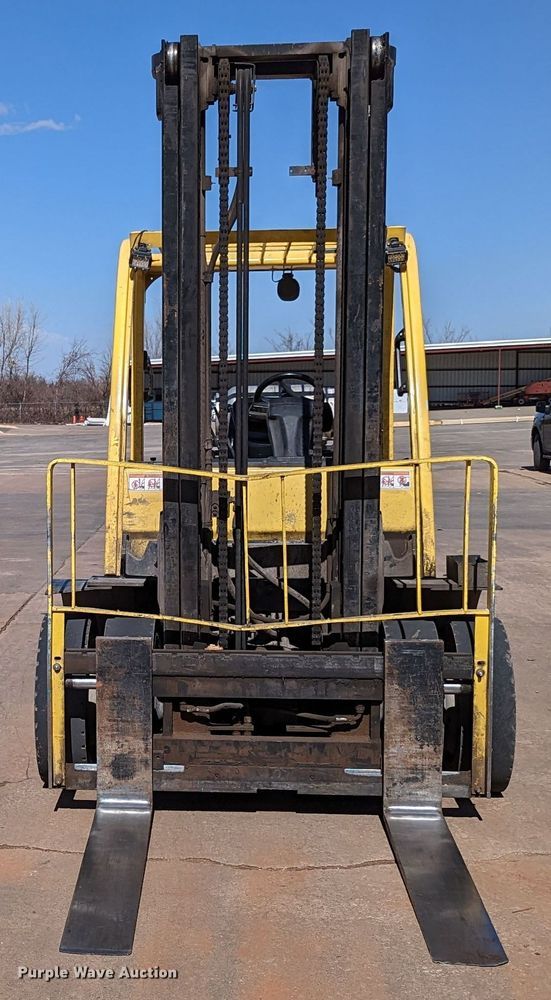 image for item LF9631 2015 Hyster 80  forklift
