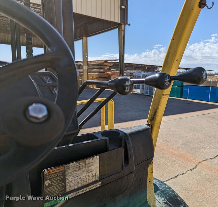 image for item LF9631 2015 Hyster 80  forklift